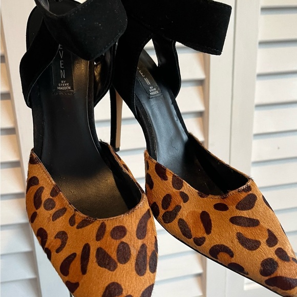 Heels Leopard Steven Steve Madden Point Toe SZ 10 Pumps Ankle Strap - Picture 11 of 11